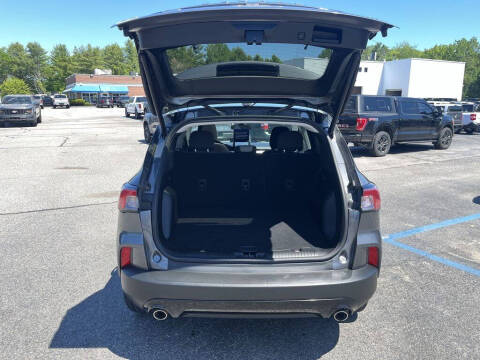 2022 Ford Escape SE