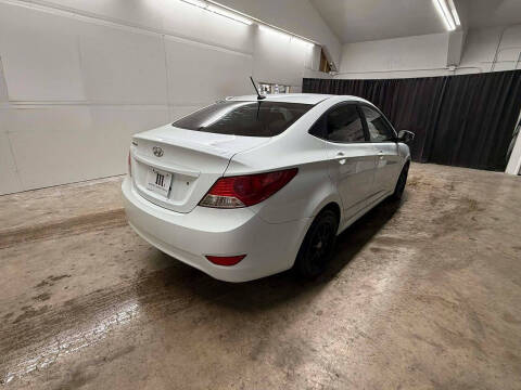 2014 Hyundai Accent GLS