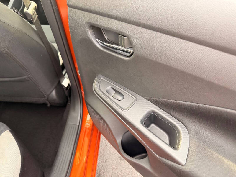 2022 Nissan Versa SV