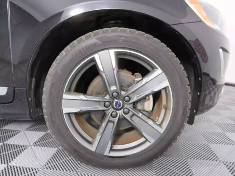 2017 Volvo XC60 T6 Dynamic