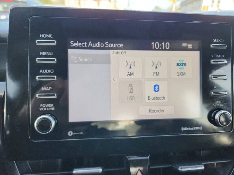 2021 Toyota Camry Hybrid LE