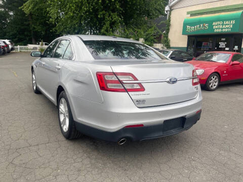 2015 Ford Taurus SEL