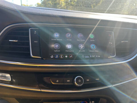 2020 Buick Enclave Essence