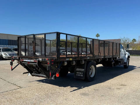 2013 Ford F-750 Super Duty