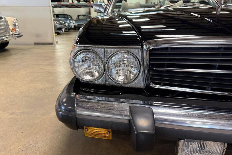 1977 Mercedes-Benz 450-Class