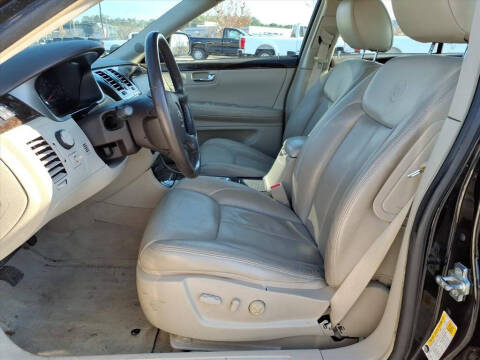 2010 Cadillac DTS Luxury Collection