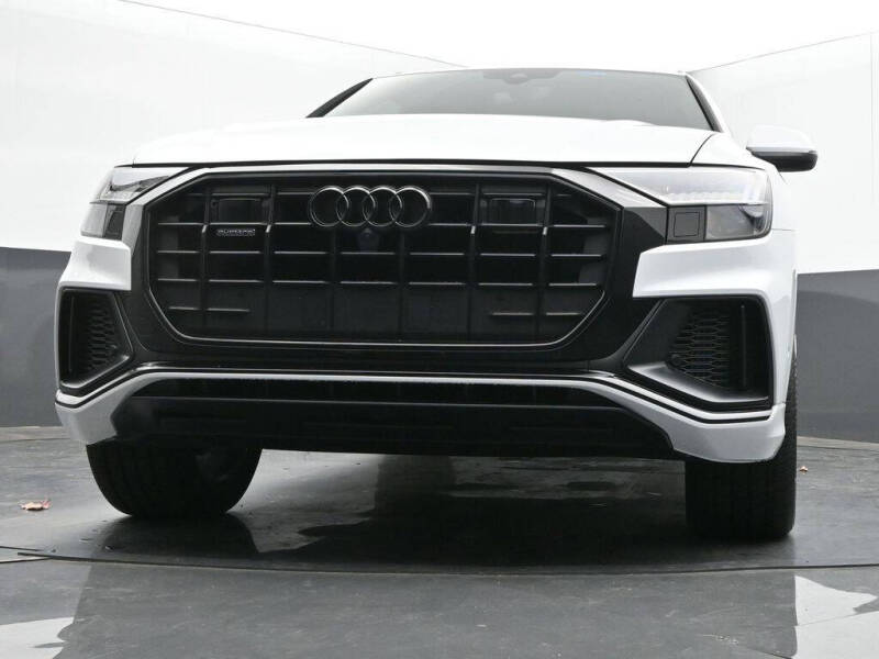 2022 Audi Q8 quattro Premium Plus 55 TFSI
