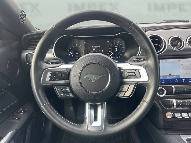 2022 Ford Mustang Mach 1