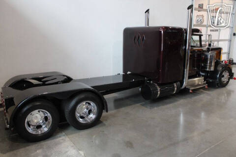 1965 Petebilt Mini Big-Rig