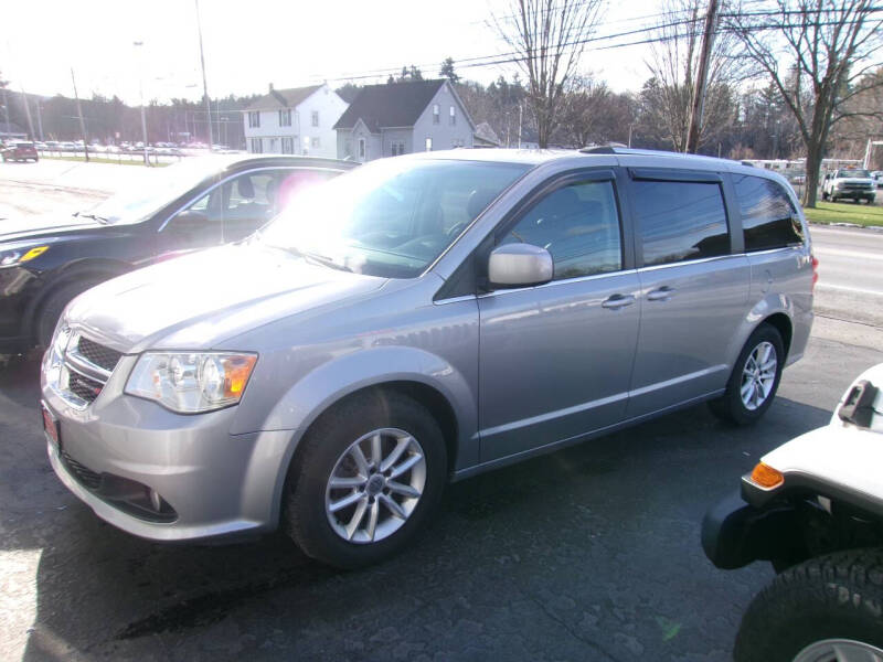 2018 Dodge Grand Caravan SXT's photo