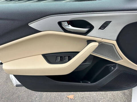 2025 Acura TLX w/Tech