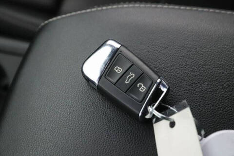 2022 Volkswagen Atlas Cross Sport SE 4Motion