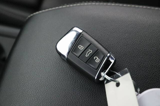 2022 Volkswagen Atlas Cross Sport SE 4Motion