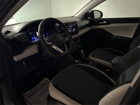 2025 Volkswagen Taos S