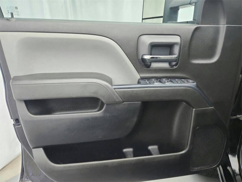 2017 Chevrolet Silverado 1500 Custom