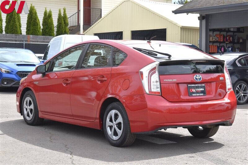 2014 Toyota Prius Two