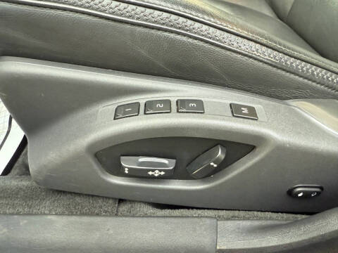 2015 Volvo XC70 T6 Platinum