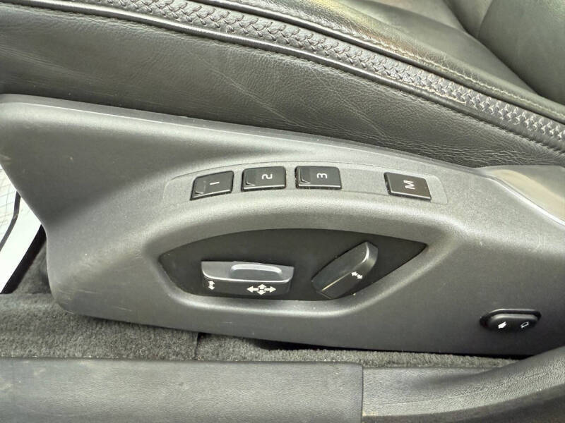 2015 Volvo XC70 T6 Platinum