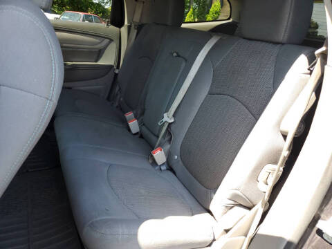 2017 Chevrolet Traverse LS