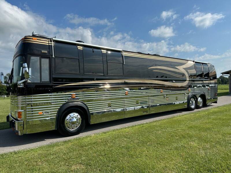 1999 Prevost Liberty for sale at Sewell Motor Coach in Harrodsburg KY