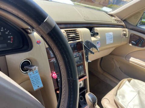 2001 Mercedes-Benz E-Class E 320
