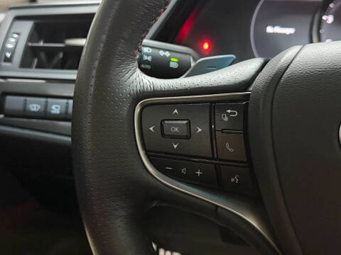 2023 Lexus ES 350 F SPORT Handling