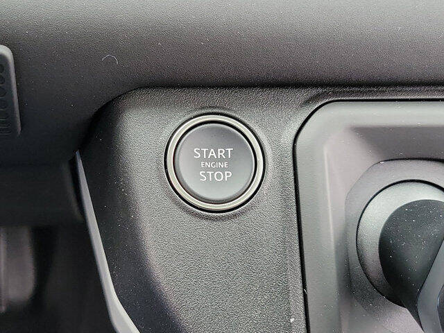 2024 Land Rover Defender 110 V8 P500 SE