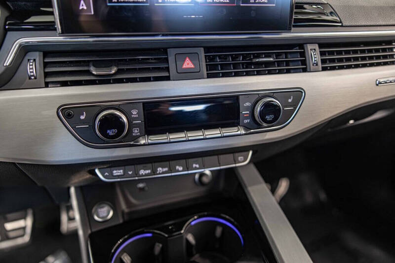 2024 Audi A5 Sportback quattro S line Prestige 45 TFSI