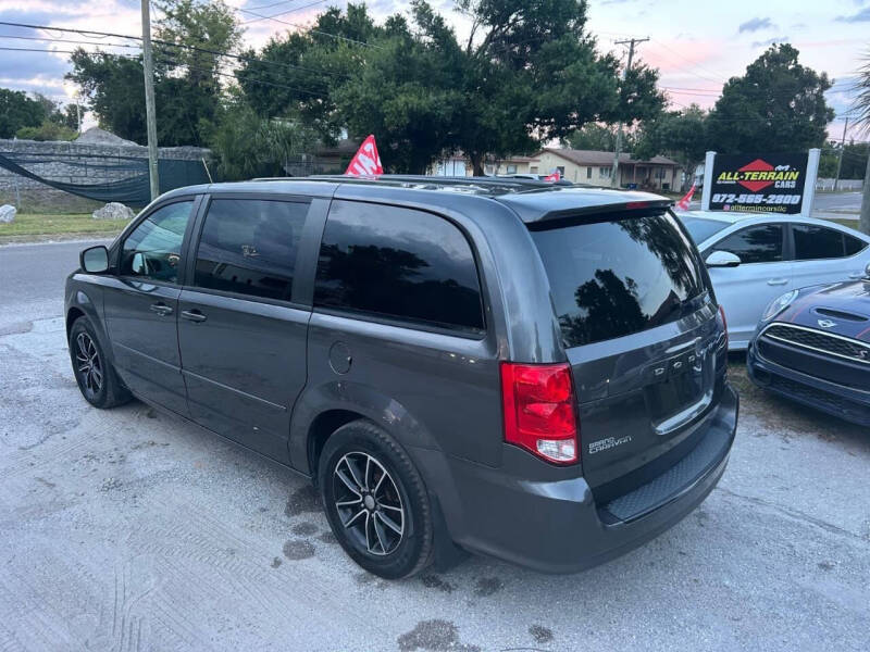 2015 Dodge Grand Caravan SE