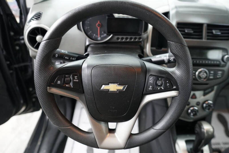 2015 Chevrolet Sonic LT Auto