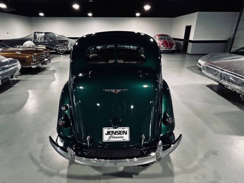 1937 Chrysler Airflow