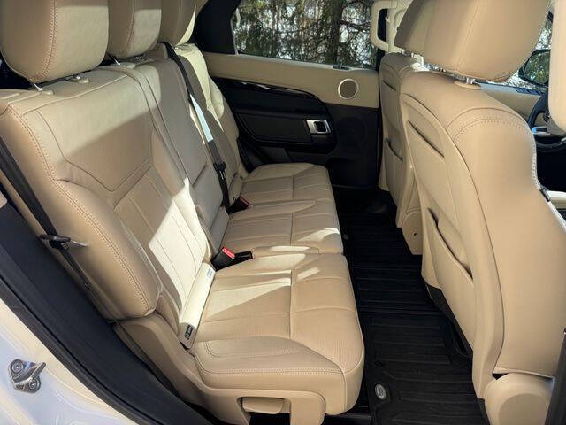 2018 Land Rover Discovery SE