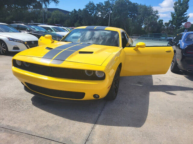 2017 Dodge Challenger for sale at FAMILY AUTO BROKERS in Longwood, FL