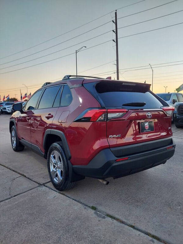 2023 Toyota RAV4 XLE