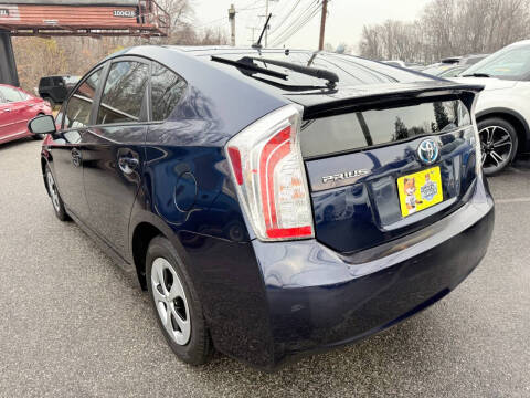 2014 Toyota Prius Five