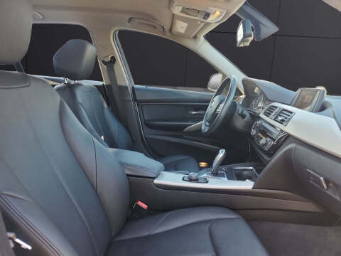 2016 BMW 3 Series 320i