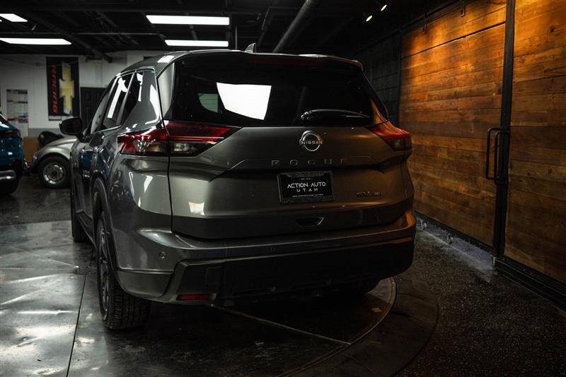 2024 Nissan Rogue SV