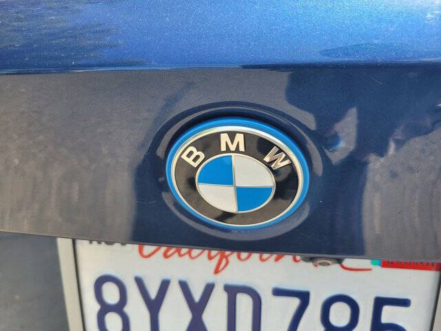 2022 BMW 3 Series 330e