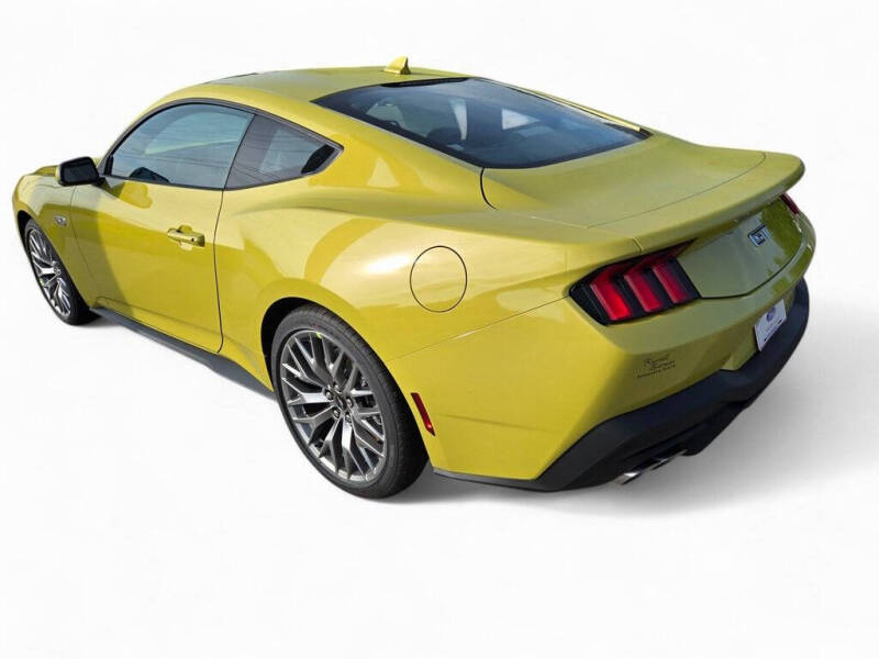 2025 Ford Mustang GT Premium