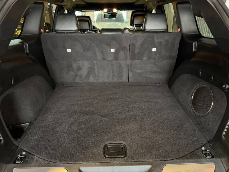 2020 Jeep Grand Cherokee SRT