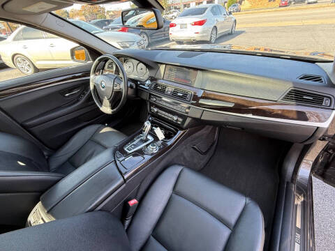 2013 BMW 5 Series 528i xDrive
