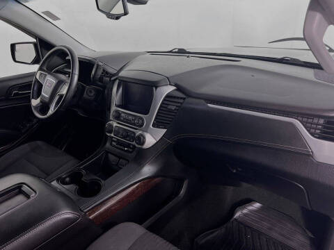2017 GMC Yukon SLE