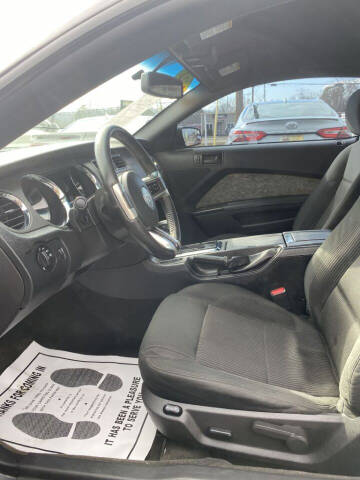 2014 Ford Mustang V6 Premium