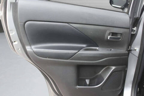 2020 Mitsubishi Outlander SEL