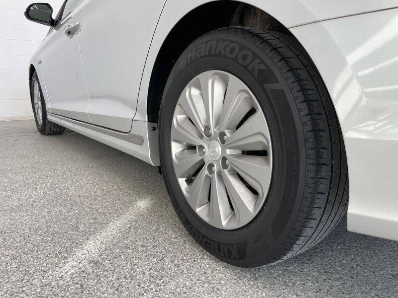 2016 Hyundai Sonata Hybrid SE