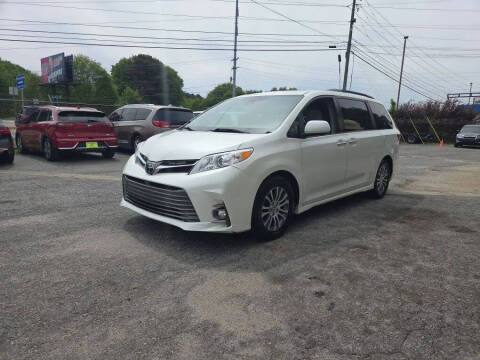 2018 Toyota Sienna