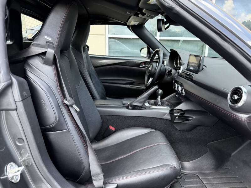 2019 Mazda MX-5 Miata RF Grand Touring