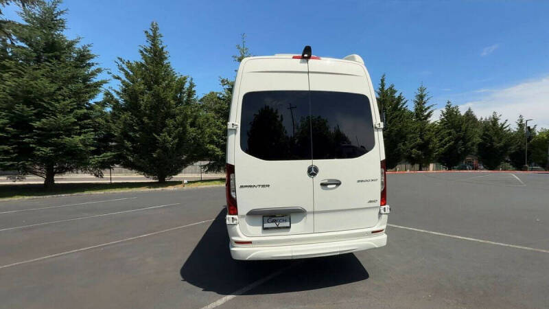 2026 Mercedes-Benz Sprinter