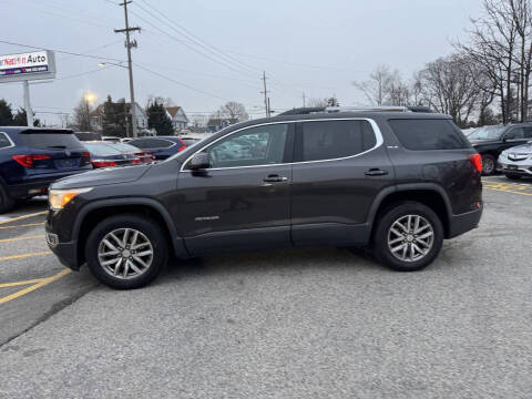 2017 GMC Acadia SLE-2