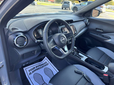 2024 Nissan Kicks SR